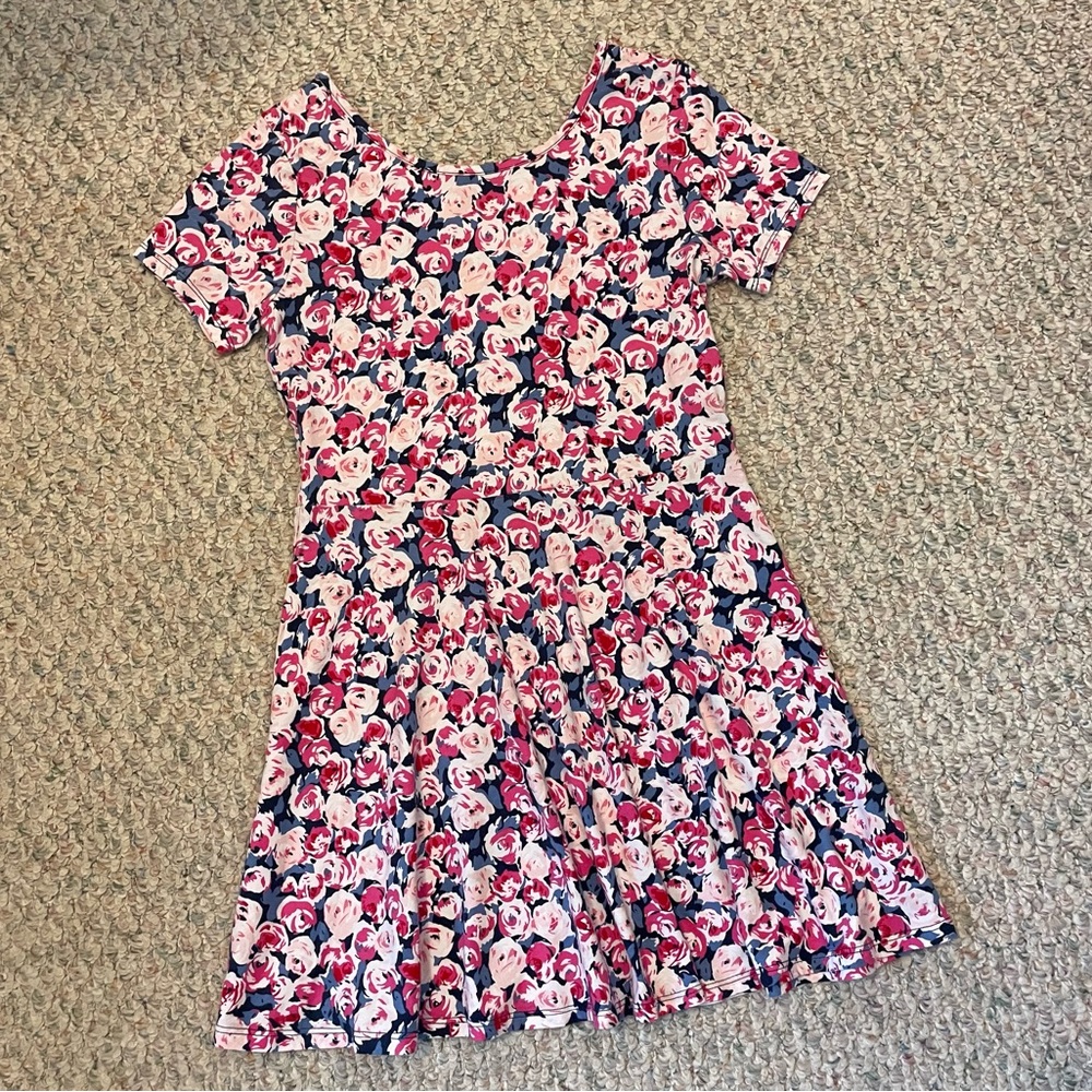 ⭐️3/$15 Girls’ floral PLACE short sleeve dress